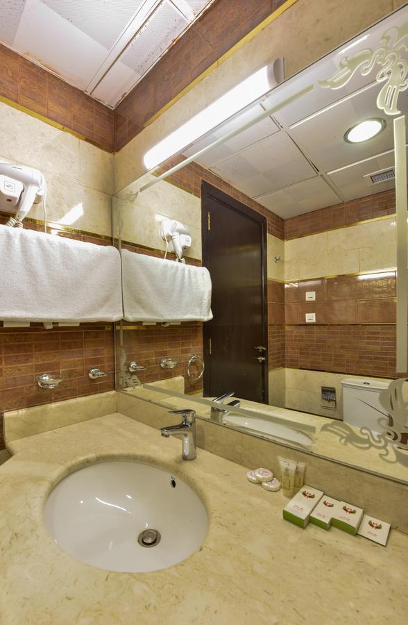 Bader Al Marsa Hotel Medina Exterior foto